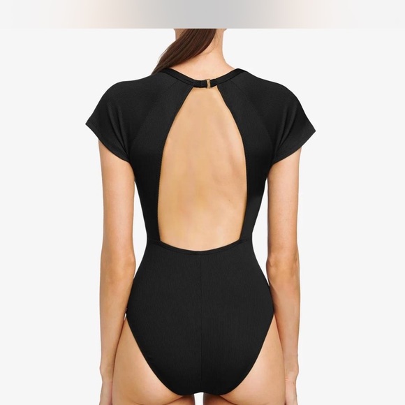 Robin Piccone Amy Raglan One Piece - Picture 2 of 7